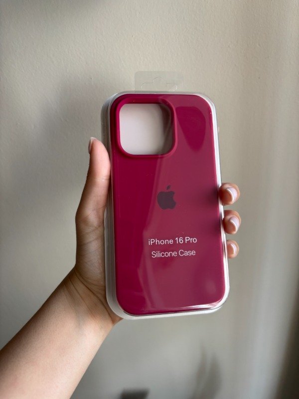 Producto - Silicone Case Cherry Iphone 16 Pro