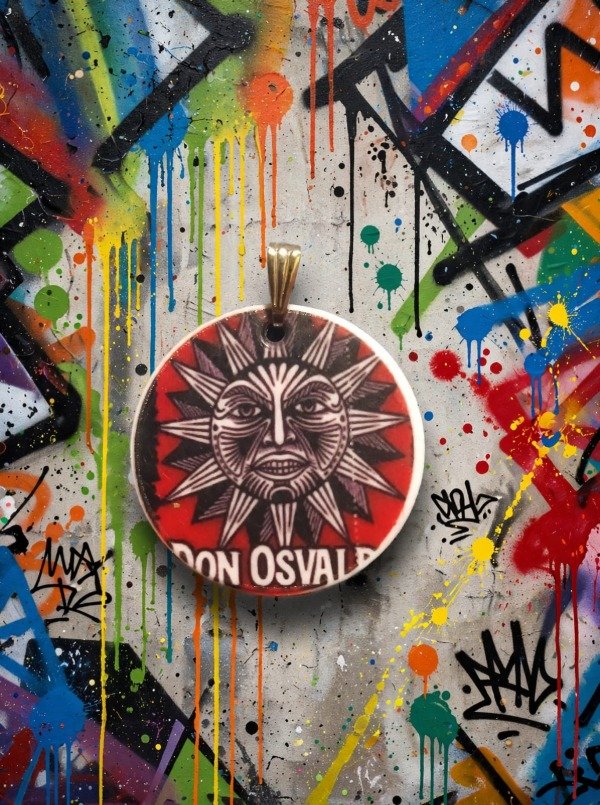 Producto - Dije don osvaldo 8