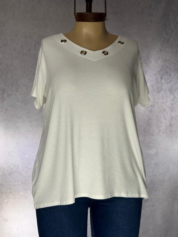 Producto - REMERA BLANCA MORLEY CON ARANDELAS