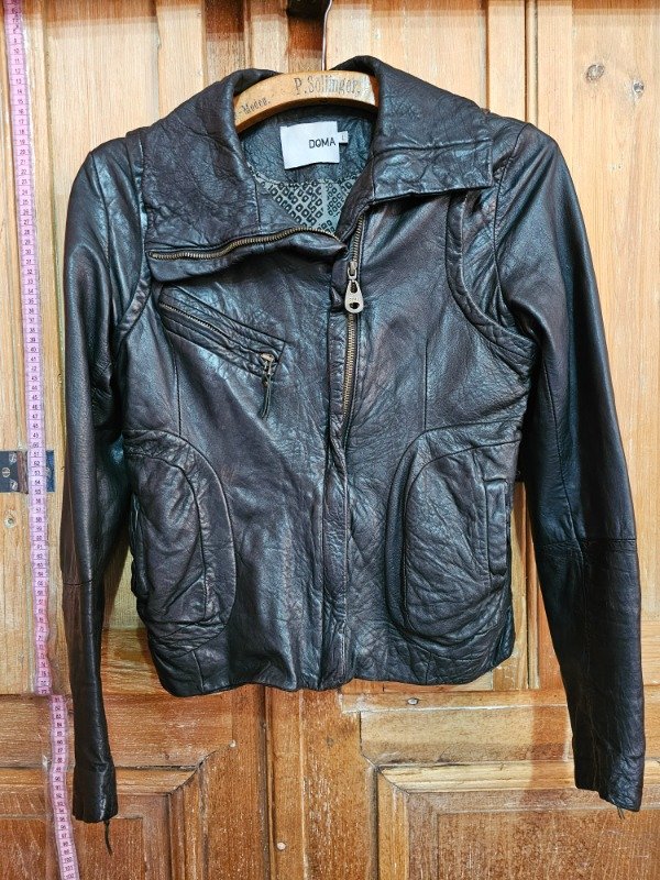 Producto - Campera de Cuero Doma Negra t.L