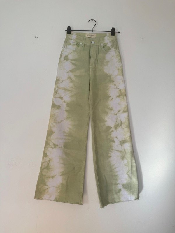 Producto - Jean verde Jazmín Chebar