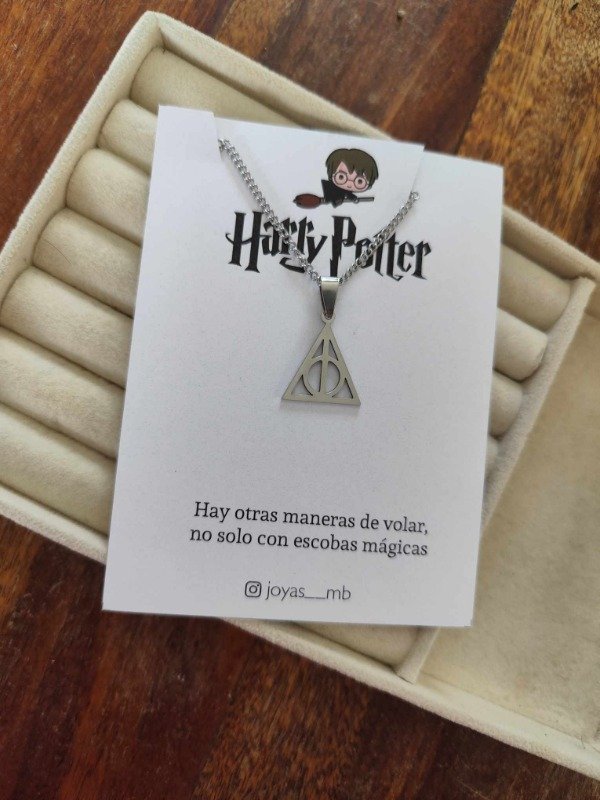 Producto - Collar reliquias. Harry Potter. Acero quirúrgico.