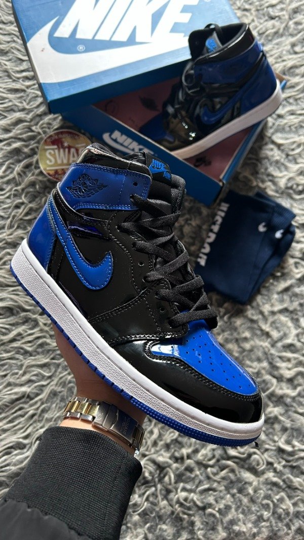 Producto - JORDAN RETRO 1 BLUE ROYAL PATENT
