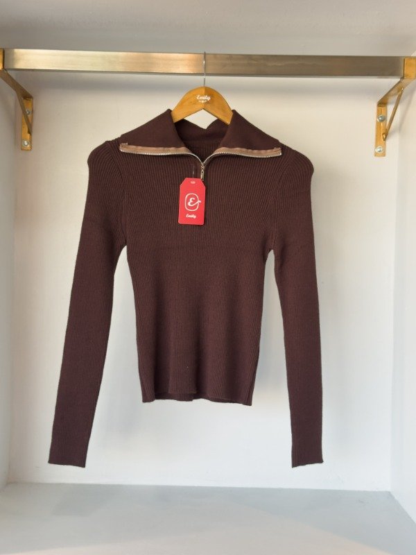 Producto - SWEATER CIERRE