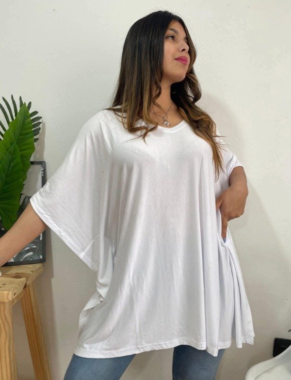 Producto - LINEA EMY remeron poncho natasha
