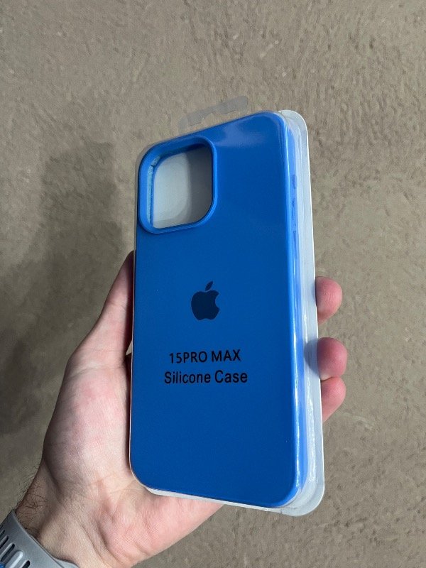 Producto - Silicone 15 pro Max azul claro