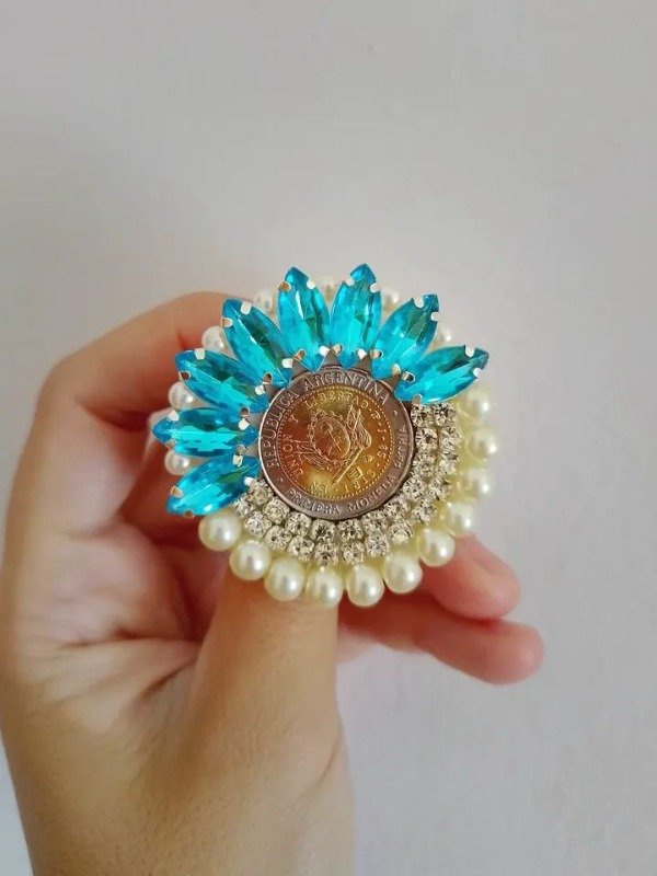 Producto - ESCARAPELA ARRABAL