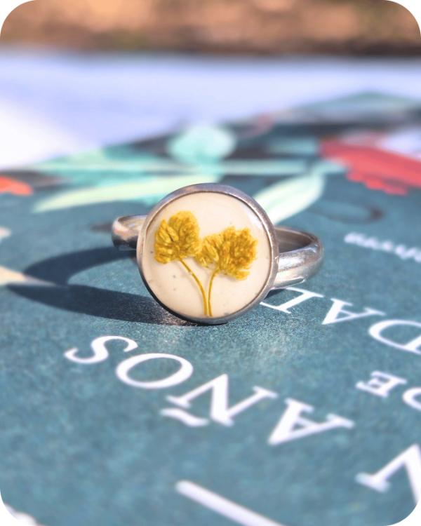Producto - Anillo flor silvestre