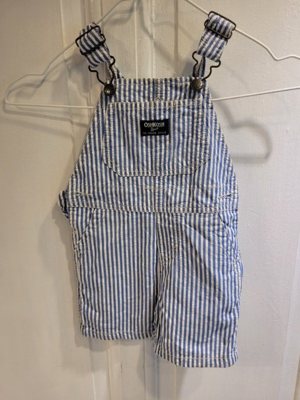 Producto - Jardinero OSH KOSH rayado Talle 12 meses - PRECIO: 13X