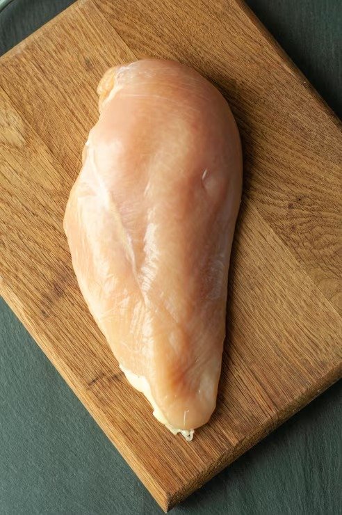 Producto - Pechuga entera pollo agro sin hormonas ni agua inyectada x 1 kg