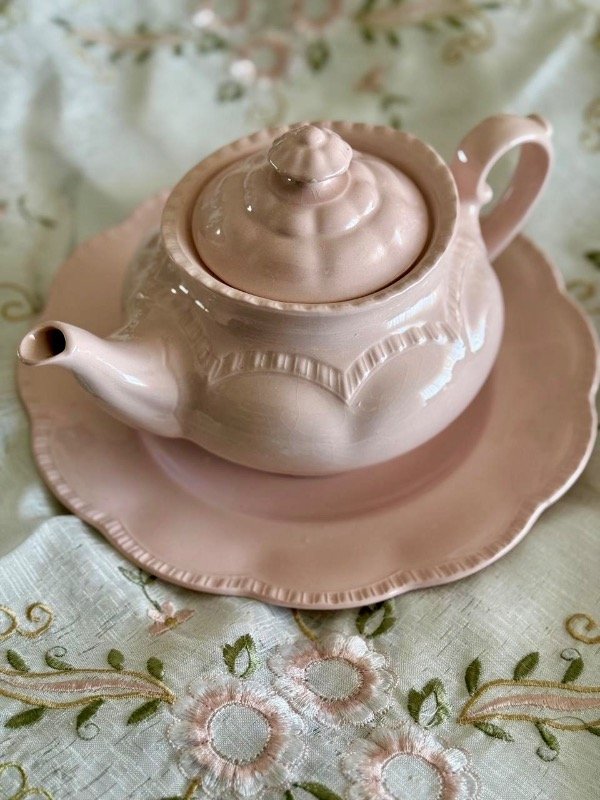 Producto - Tetera Meakin Rosa