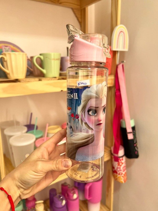 Producto - Botella con licencia 750cc FROZEN