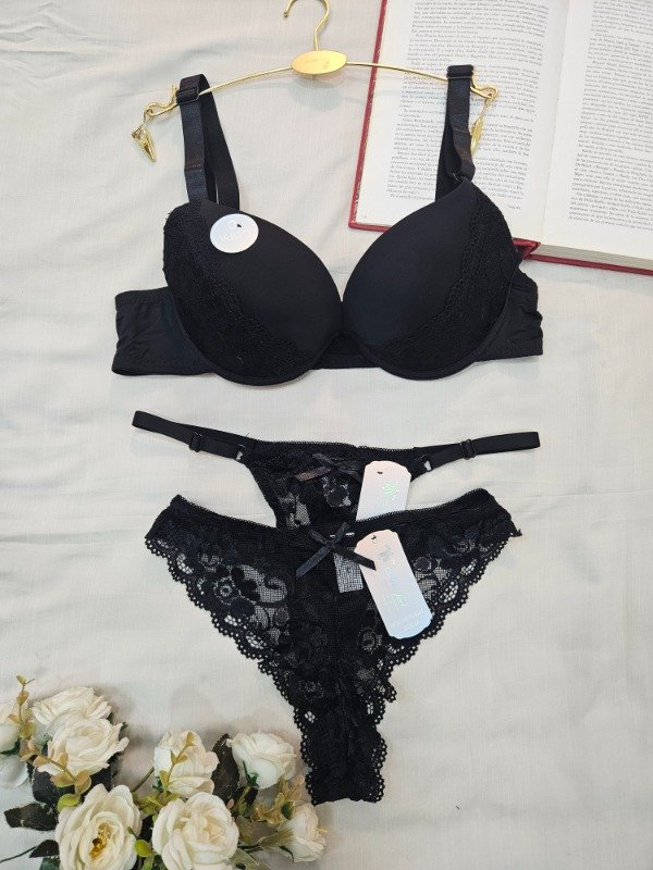 Producto - CONJUNTO IMPORTADO + 2 BOMBIS  NEGRO (A36 C)
