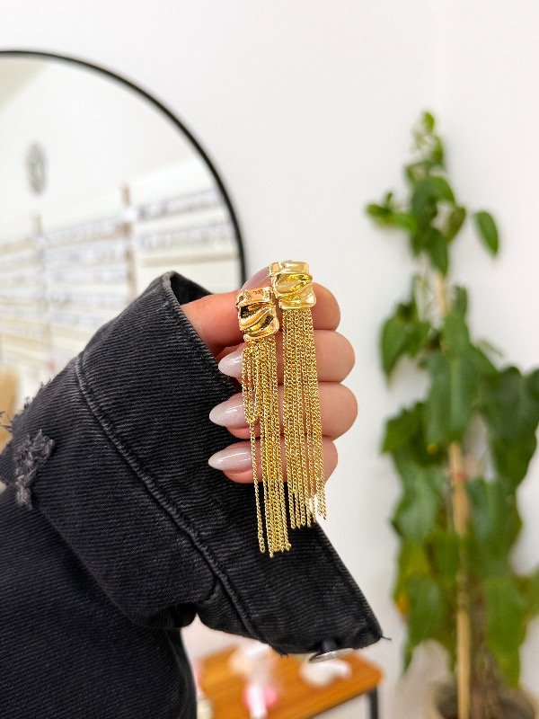 Producto - Aritos fantasía ondulados cadenas dorados