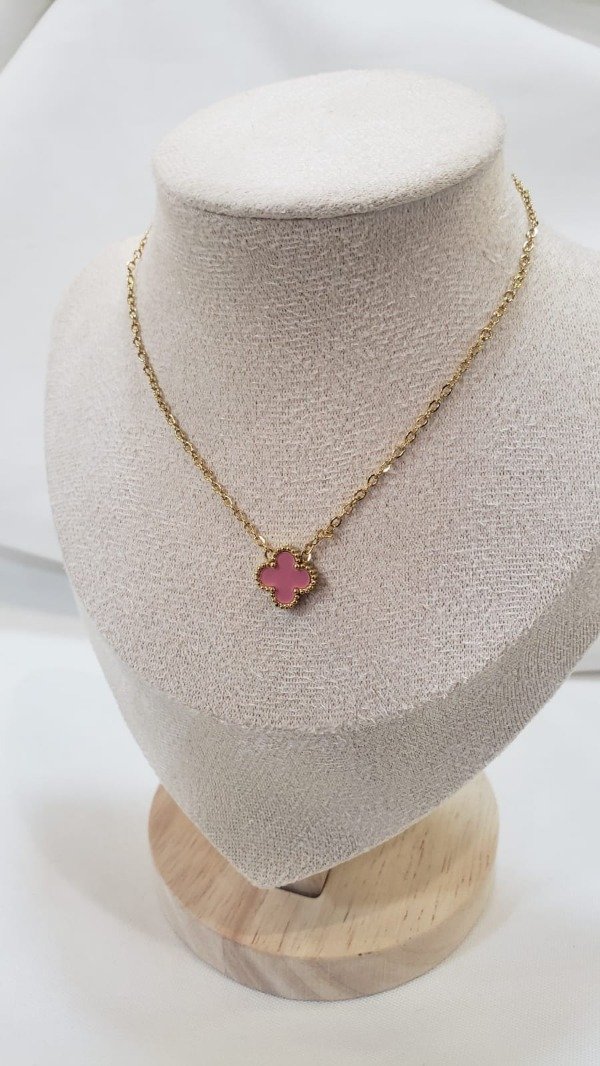Producto - Conjunto trebol rosa