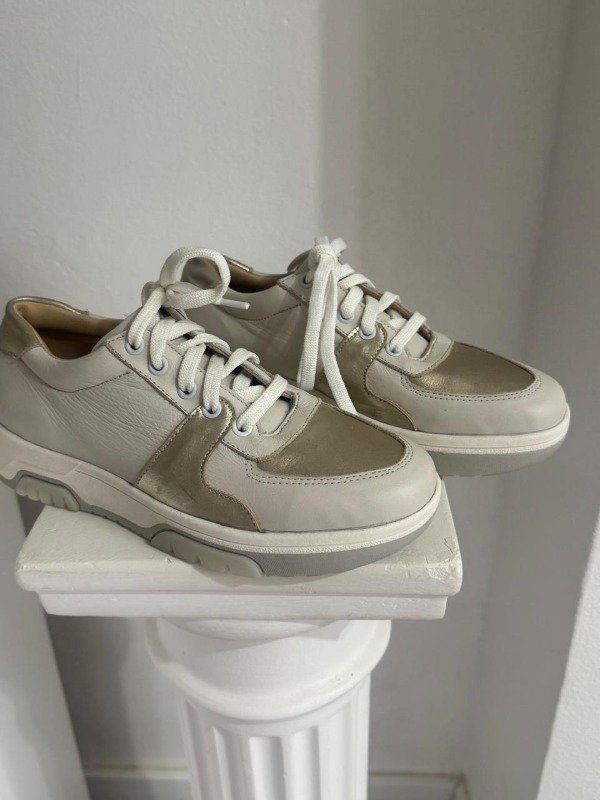 Producto - ZAPATILLAS BRAN