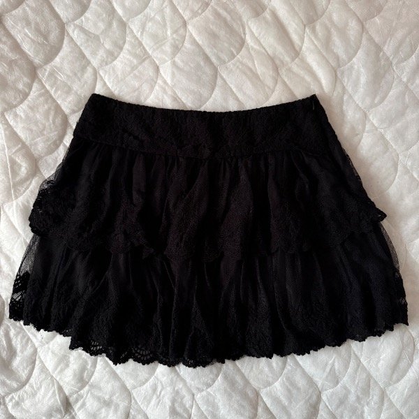 Producto - pimond black ruffled skirt