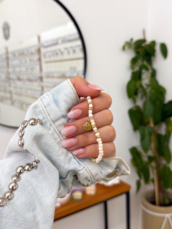 Producto - Pulsera naturales concha de mar dorada