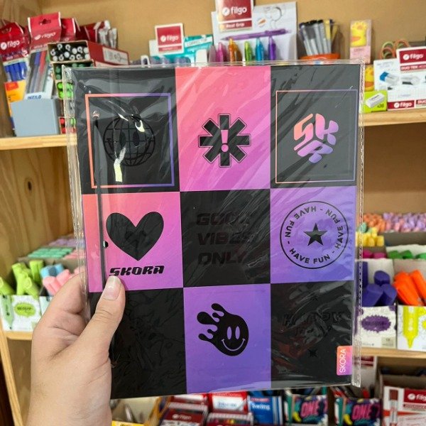 Producto - carpeta n3 skora