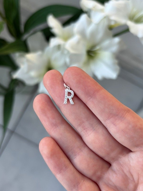 Producto - Dije inicial R