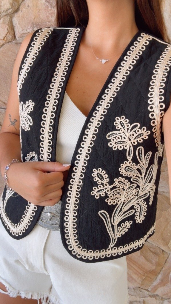 Producto - CHALECO LUANA