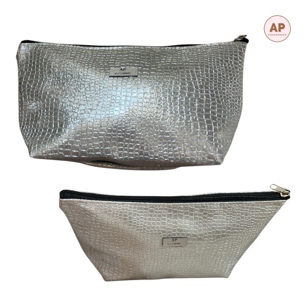 Producto - NECESER CUERINA XL CROCO PLATEADO