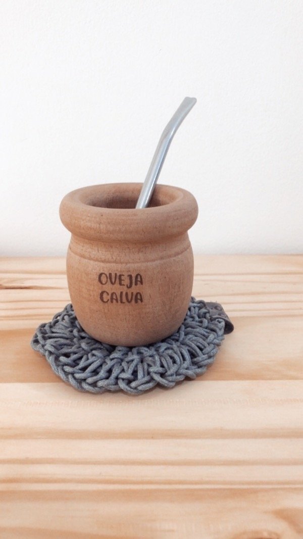 Producto - Combo : 4 posavasos tejidos + mate y bombilla