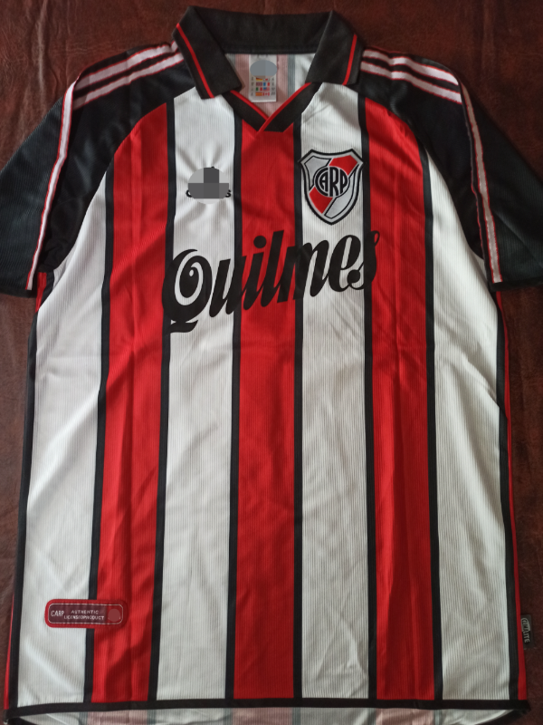 Producto - Camiseta River Plate Away 2001/02