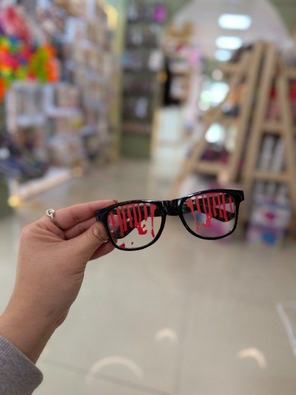 Producto - Anteojos sangrientos