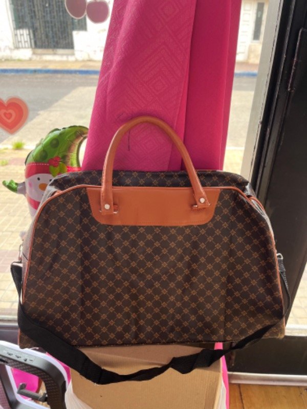 Producto - Bolso cuerina marrón