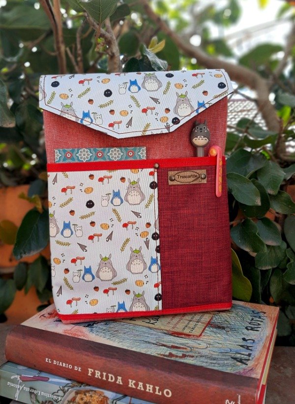 Producto - Funda con fuelle- Totoro