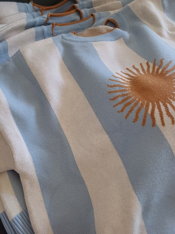 Producto - Sweater Patria - 4
