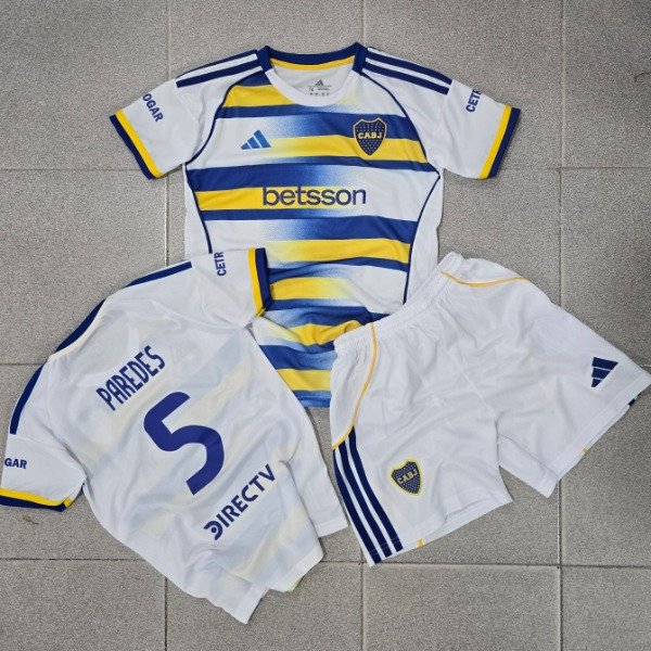 Producto - Conjunto Boca Juniors Alternativo Temporada 2026 Niño