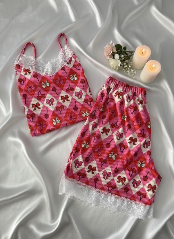 Producto - Pijama Morley Cherry y Moños
