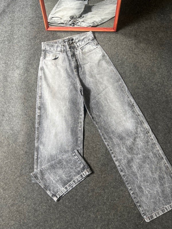 Producto - Wide leg gris focalizado