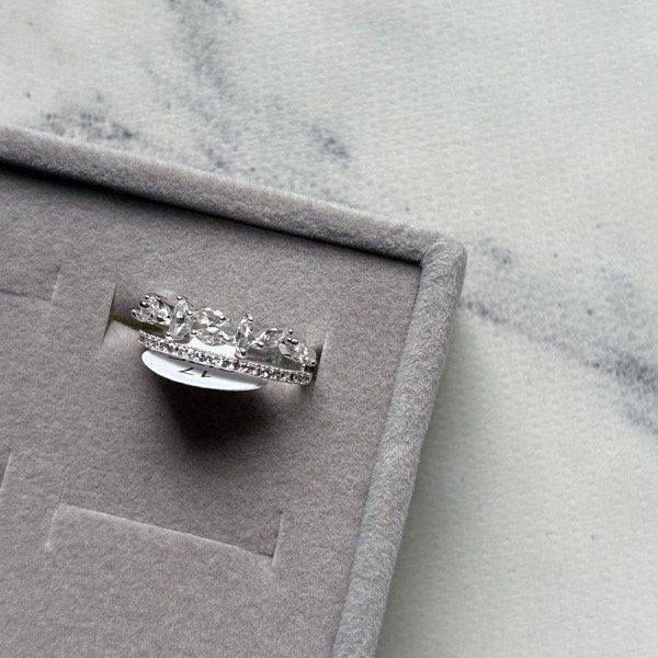 Producto - Anillo doble strass T17