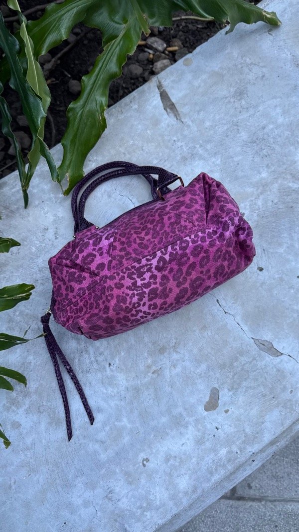 Mini bag Victorias Secret cheetah violet — imagen 3