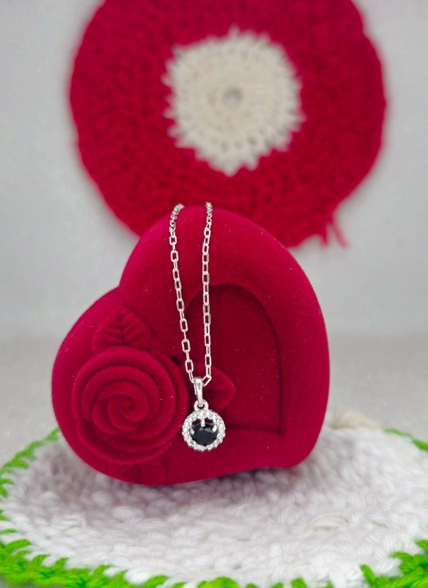 Producto - Cadena + dije negro