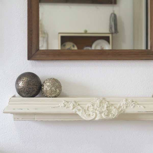Producto - Estante decorativo de madera estilo francés chico