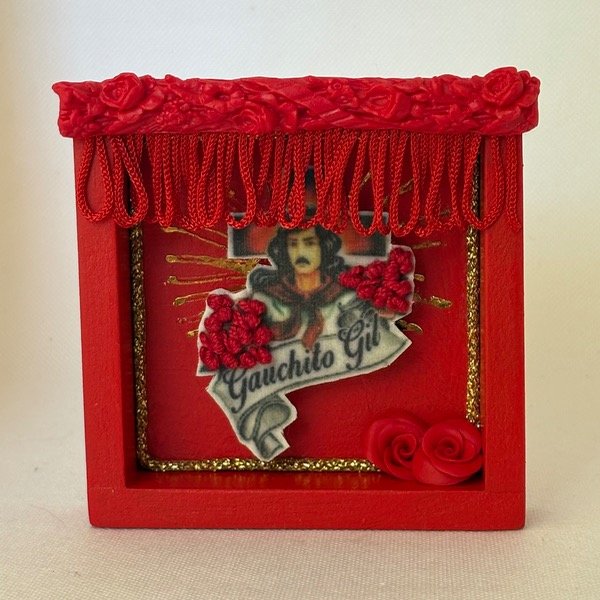 Producto - Gauchito con guarda y relieve
