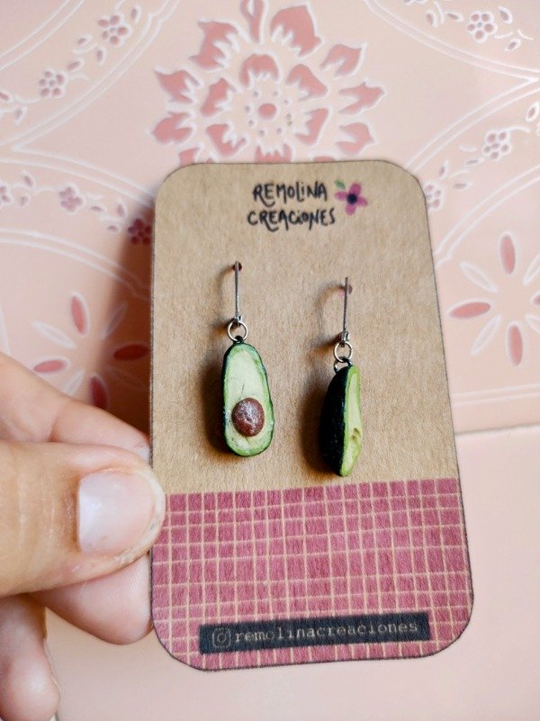 Producto - Aros colgantes - paltas