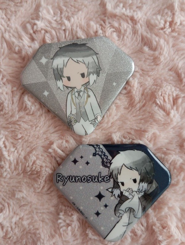 Producto - Akutagawa Original Badges - Stock inmediato