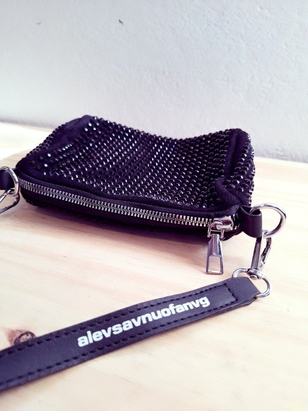 Producto - Cartera mini piedras