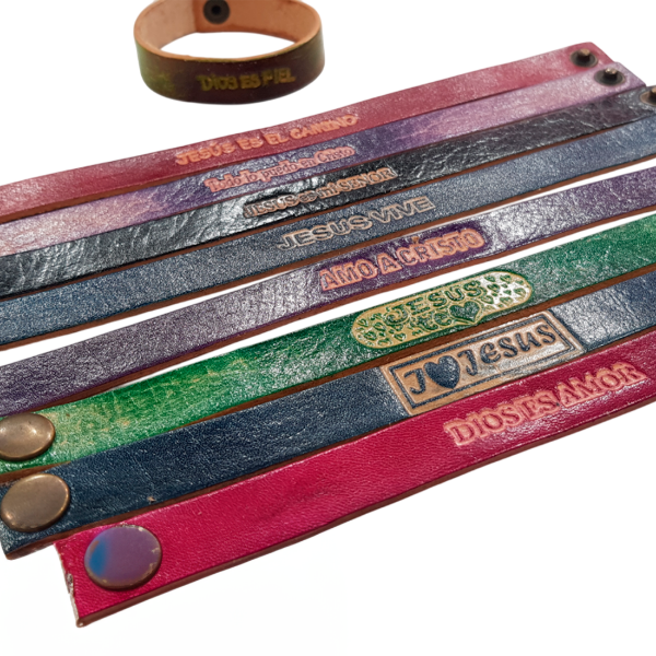 Producto - PROMO Pulsera De Cuero PACK X3 UNIDADES