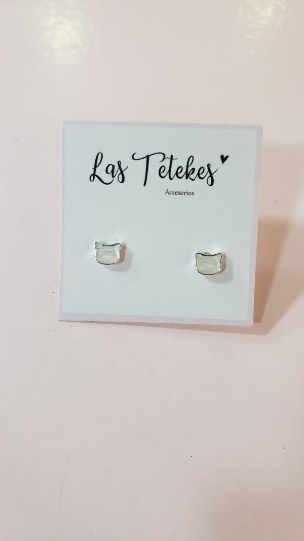 Producto - Aros gatito blanco Plata