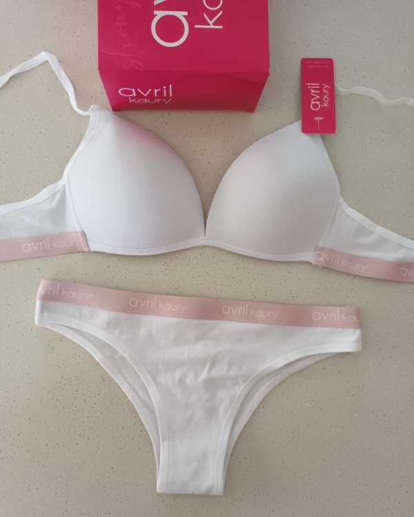 Producto - 3009- Conjunto de algodón y lycra AVRIL KAURY
