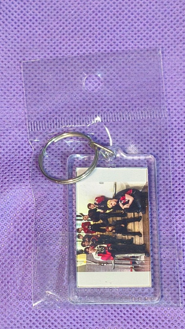 Producto - Llavero STRAY KIDS- 4 - 1