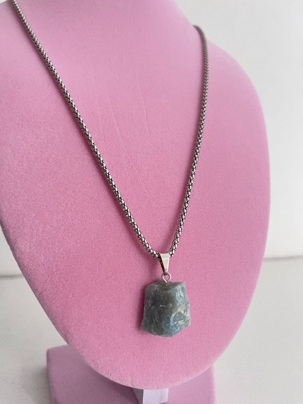 Producto - Collar aguamarina en bruto