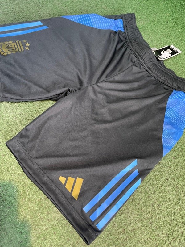 Producto - Bermuda Argentina 2025 - 2