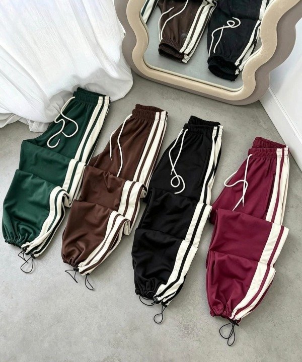 Producto - Pantalon con franja negro - 3